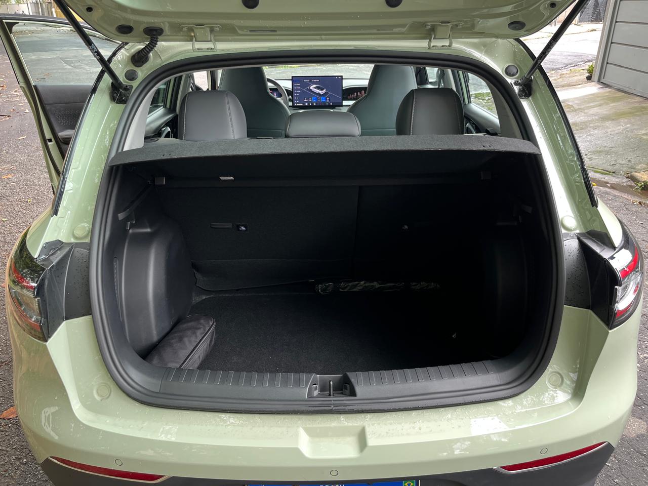 Porta malas Geely EX2